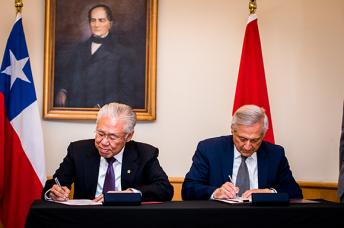 Chile e Indonesia firman un acuerdo económico