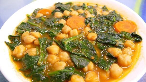 GARBANZOS CON ESPINACAS