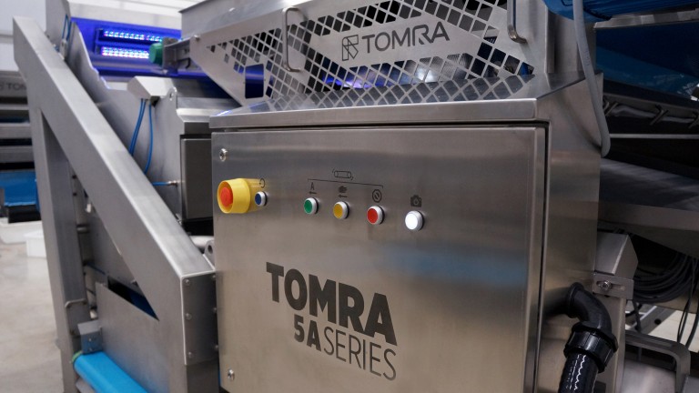 Alta precisión para los procesadores de frutilla en Chile con la TOMRA 5A