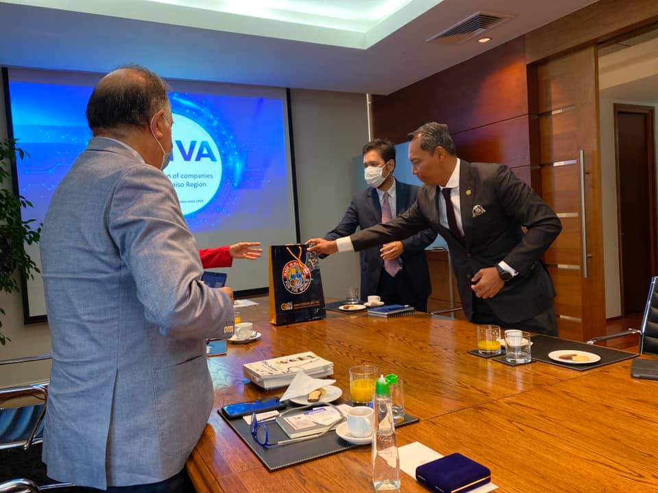 El Centro de Certificación Halal de Chile – CHILEHALAL recibe al Embajador de Malasia en Viña del Mar.